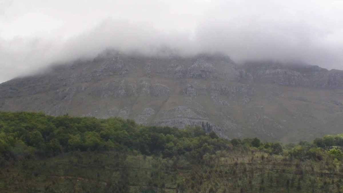 Una montaña relativamente poco mercantilizada. Peña Rocias